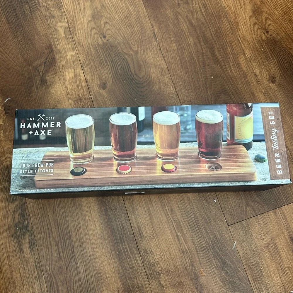 Beer Tasting Set with Wooden Flight Board-brand new! - Picture 1 of 2